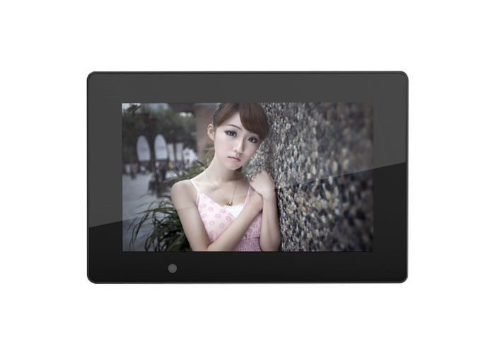Cornici a 7 pollici della foto di Wifi Digital dei video delle foto della parte della pagina di Frameo APP della fabbrica del ODM dell'OEM con il touch screen